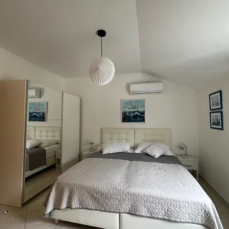Bingo Apartment